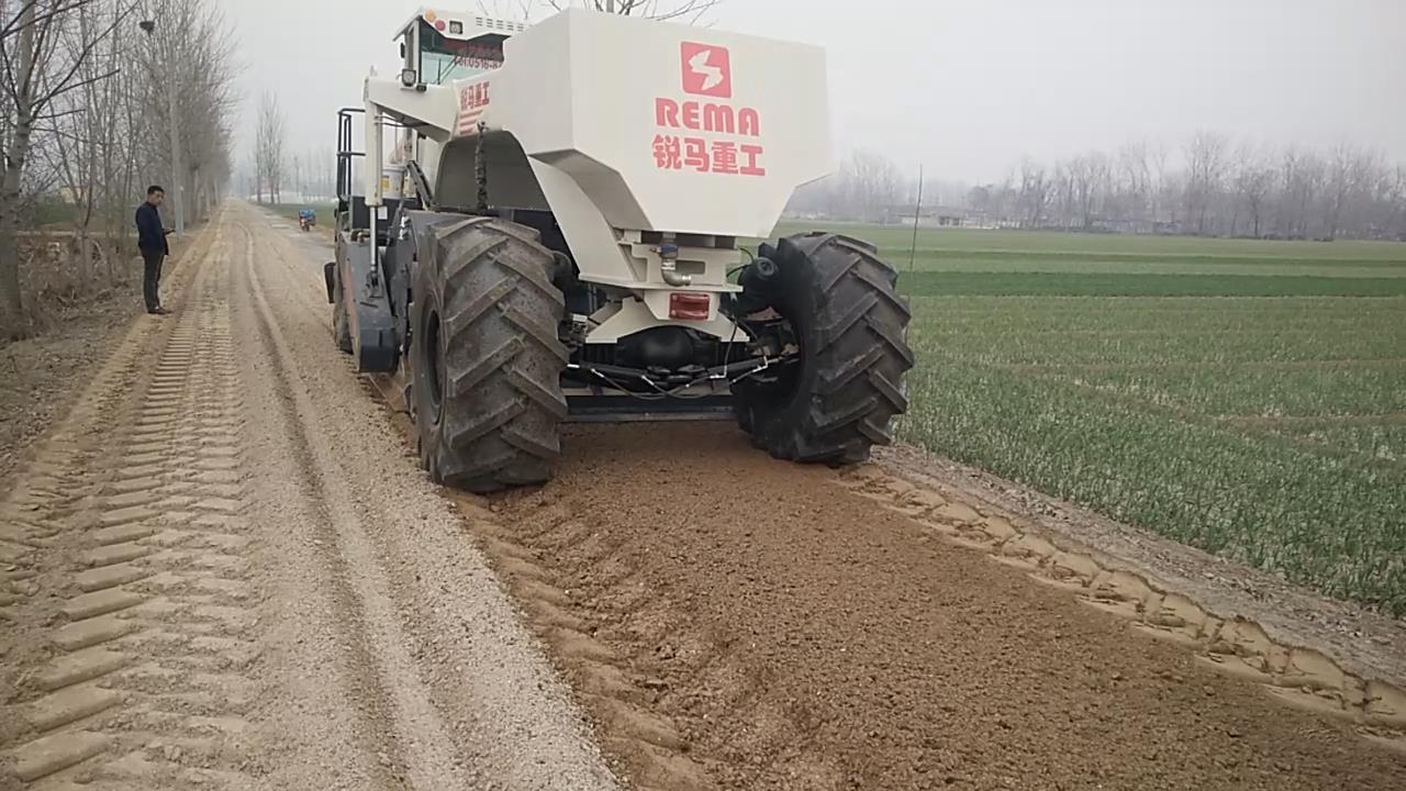 RZ580，荷澤灰土路基冷再生